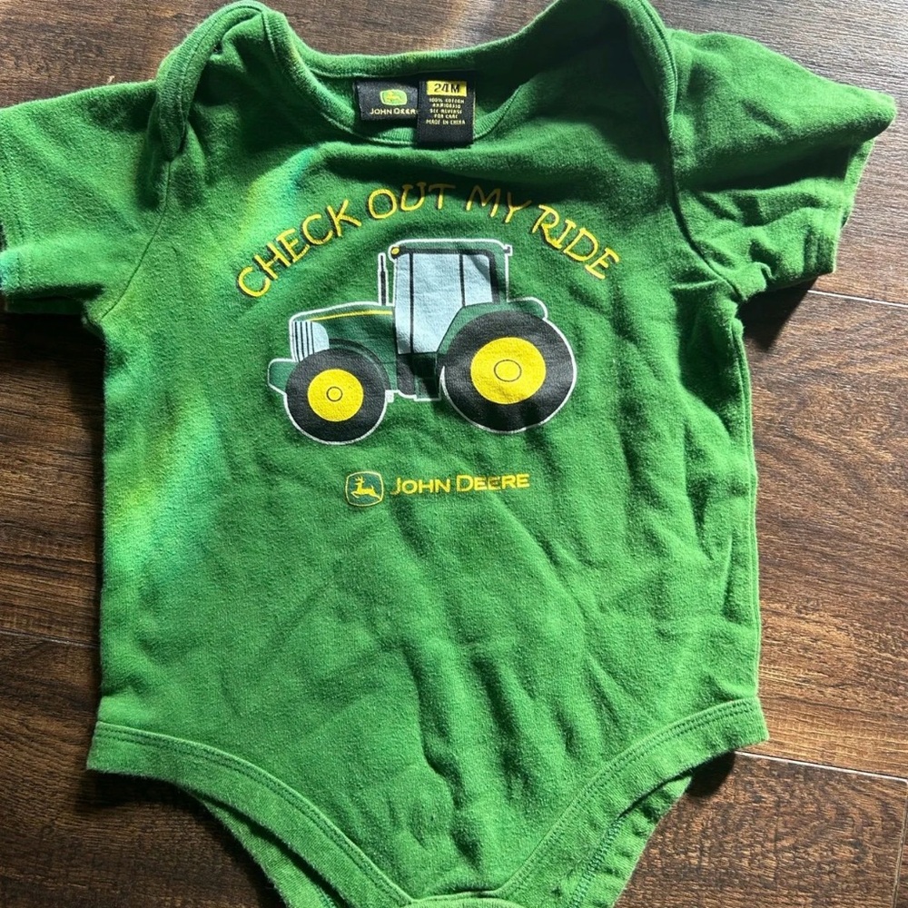 24m John Deere set with hat